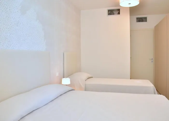 Chic Seaview With Private Terrace