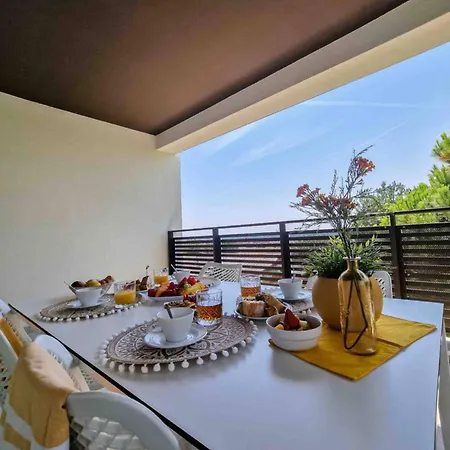 Chic Seaview With Private Terrace